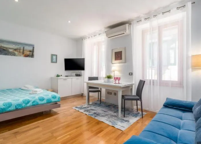 Augustina Ρόβινι